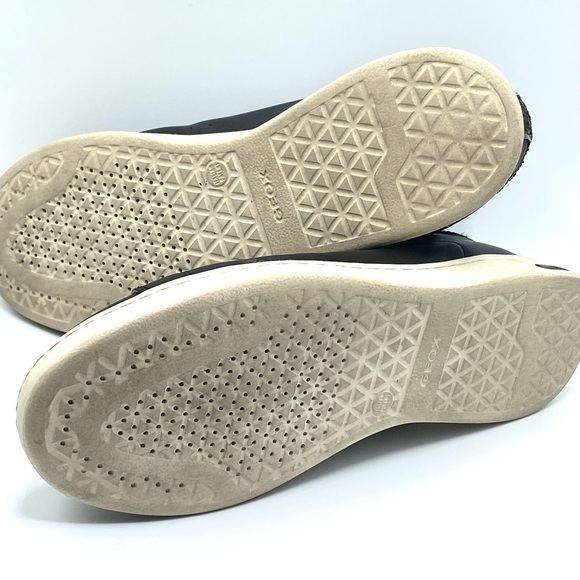 Women’s GEOX Respira Leather Black Sneakers - White Soles- US:8 EU:38 Pre-Loved - Picture 7 of 16